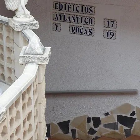 Cueva Del Mar Apartment